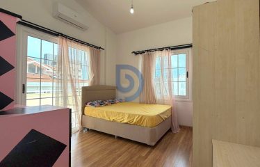 Kıbrıs Girne Merkezinde 4+1 Penthouse Daire