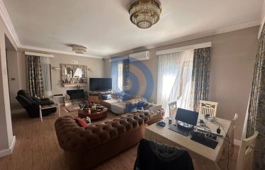 Kıbrıs Ozanköy, Girne’de Satılık 3+2 Villa – Özel Havuzlu ve Geniş Bahçeli