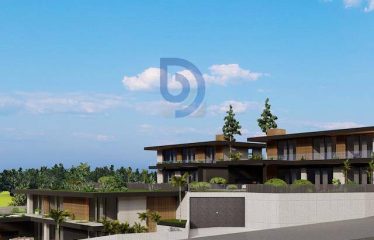 Kıbrıs Girne Çatalköy’de Denize Sıfır 3 Adet Ultra Lüks Villa