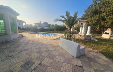 Kıbrıs Girne Karşıyaka 1410 m² Arsaya Sahip , Sahile 300 Metrede 3+1 Villa