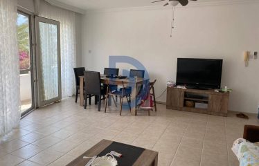 Kıbrıs Girne Merkezde Geniş Eşyalı 3 +1 Satılık Site İçinde Daire