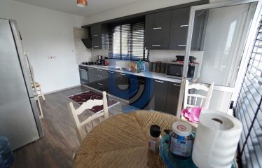 Girne Kaşgar’da Sahile Yürüme Mesafesinde Full Eşyalı 2+1 Satılık Kupon Daire !