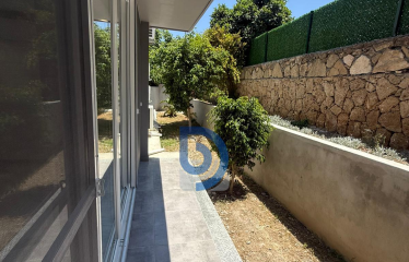 Doğanköy, Girne’de Satılık 2+1 Daire – Havuzlu ve Manzaralı Modern Yaşam!