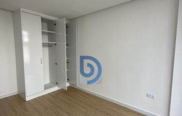 Doğanköy, Girne’de Satılık 2+1 Daire – Havuzlu ve Manzaralı Modern Yaşam!