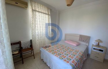 Kıbrıs Girne Merkezde Geniş Eşyalı 3 +1 Satılık Site İçinde Daire