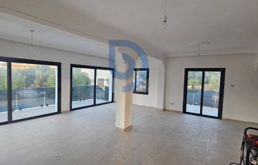 Kıbrıs Girne Edremit’de Geniş Bahçeli Tam Müstakil Villa