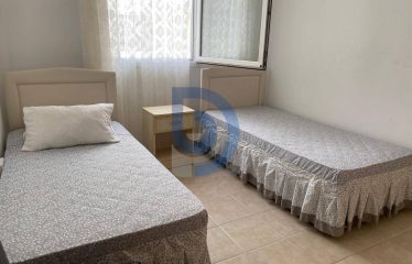 Kıbrıs Girne Merkezde Geniş Eşyalı 3 +1 Satılık Site İçinde Daire