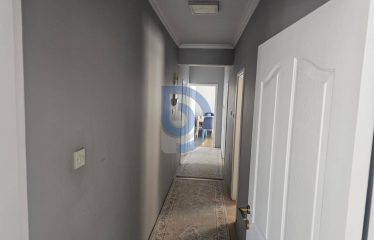 Kıbrıs Girne Merkezde Acil Satılık 3+1 Geniş Penthouse Daire