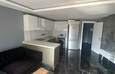 Girne Merkez’de Site İçerisinde Havuzlu, 160 m² 3+1 Daire