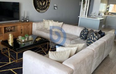 Girne Merkez’de Panoramik Deniz & Dağ Manzaralı | 8. Kat 180 m² 3+1