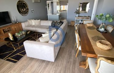 Girne Merkez’de Panoramik Deniz & Dağ Manzaralı | 8. Kat 180 m² 3+1
