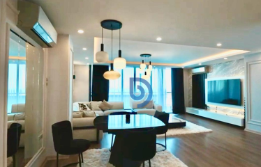 Girne Merkez’de Eşsiz Manzara ve Prestijli Yaşam Satılık 3+1 Daire
