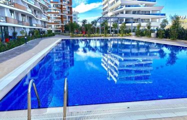 Girne’de Ayrıcalıklı Site Yaşamı Prestijli Sitede Satılık 2+1 Daire