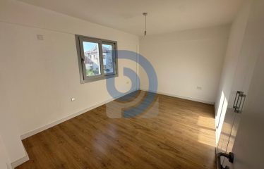 Girne Alsancak Camelot Plajı Yolunda | Deniz & Dağ Manzaralı 2+1 Loft | Geniş Teraslı Lüks Yaşam!