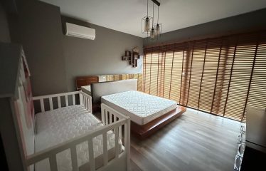 Girne’nin Değerlenen Bölgesinde Ortak Havuzlu 2+1 Satılık Villa