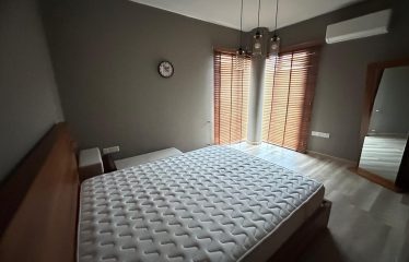 Girne’nin Değerlenen Bölgesinde Ortak Havuzlu 2+1 Satılık Villa