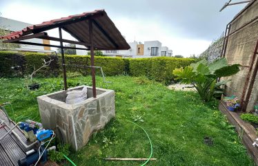 Girne’nin Değerlenen Bölgesinde Ortak Havuzlu 2+1 Satılık Villa