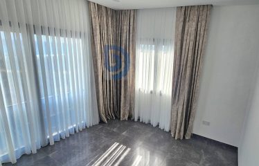 Kıbrıs Girne Karşıyaka’da Denize 160 Metre Mesafede Önü Kapanmaz 4+1 Lüks Villa