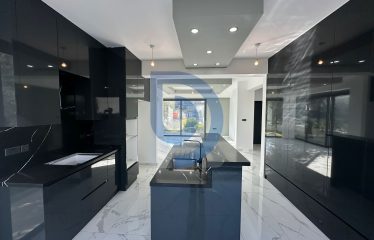 Girne Ozanköy’de Özel Havuzlu Lüks Villa | Prestijli Lokasyon | Yatırım ve Aile Yaşamı İçin Satılık Fırsat Villa