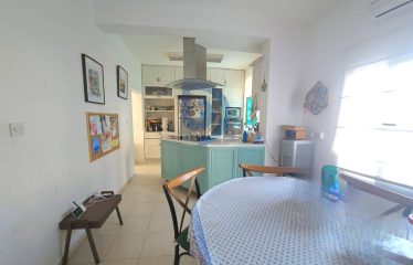 Kıbrıs Lefkoşa Yenikent’de 4+2 İkiz Villa
