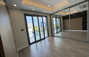 Girne Edremit’te Ultra Lüks Dağ ve Deniz Manzaralı Satılık 4+1 Villalar !