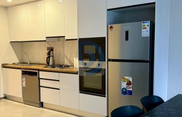 Girne Merkezde 96 m² Eşyalı 2+1 Satılık Daire