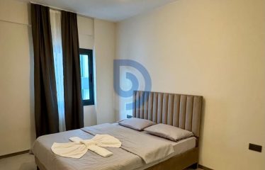 Girne Merkezde 96 m² Eşyalı 2+1 Satılık Daire