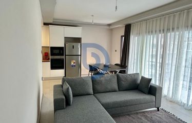Girne Merkezde 96 m² Eşyalı 2+1 Satılık Daire
