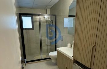 Girne Merkezde 96 m² Eşyalı 2+1 Satılık Daire