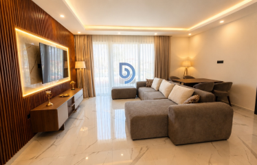 Girne Merkez’de, Bahçeli ve Deniz Manzaralı Ful Eşyalı Villa