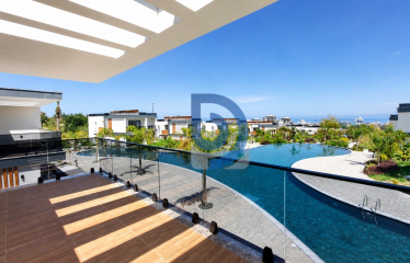 Şehir Merkezinde Sıfır 3+1 Lüks Villa | Muhteşem Deniz, Şehir ve Doğa Manzarası | Ortak Havuzlu Prestijli Site