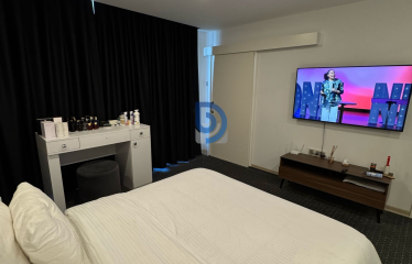 Girne Merkezde 3+1 Lüx Site İçerisinde Satılık Daire