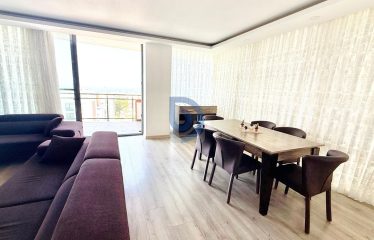 Girne Merkez’de Nadir Bulunan 240 m² Genişlik | Girne’ye Hakim Panoramik Manzara 3+1 Satılık Lüx Penthause