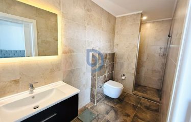 Girne Merkez’de Nadir Bulunan 240 m² Genişlik | Girne’ye Hakim Panoramik Manzara 3+1 Satılık Lüx Penthause