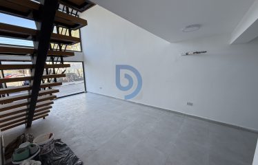 Girne Merkez’de Ana Yol Üzerinde | 100 m² | Esdeğer Koçanlı | Ticari İzinli Satılık Dükkan