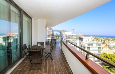 Kıbrıs Girne Merkezde 360 Panaromik Manzaralı 185 m² 3+1 Satılık Daire