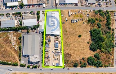 Lefkoşa Sanayi Girişnde Türk Koçan 3.064 m² Arazi İçinde Depo
