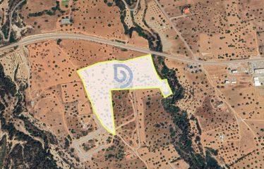 Kıbrıs Mağusa Tatlısu’da Denize 750 Metre Mesafede 37.596 m² Arazi
