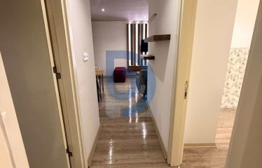 Küçük Kaymaklıda Full Eşyalı 2+1 Satılık Daire