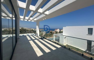 Kıbrıs Girne Bahçeli’de Satılık Villa %50 Peşinat + 84 Ay Faizsiz Taksit Fırsatı!