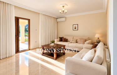 Kıbrıs Girne Ozanköy’de Satılık 4+1 Villa – 2.020 m² Geniş Arazi Fırsatı!